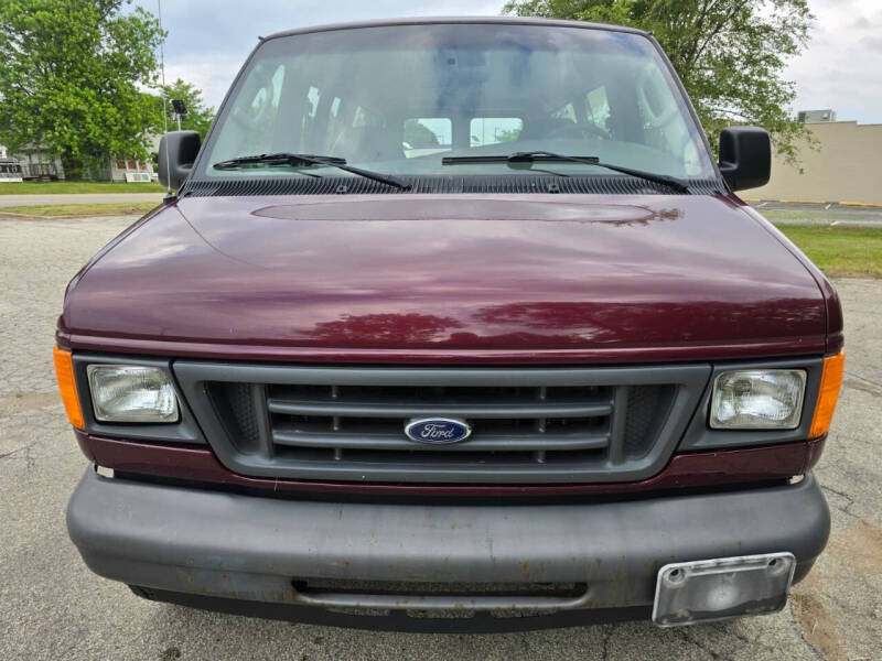 ford econoline wagon 2005 1FDNE31L05HB03442 image ford econoline wagon 2005 1FDNE31L05HB03442 image
